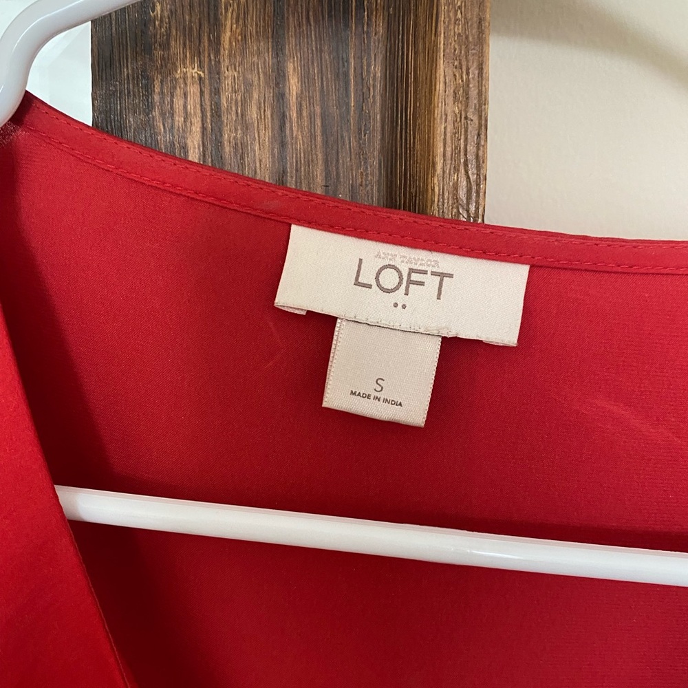 Red LOFT blouse - Picture 2 of 3